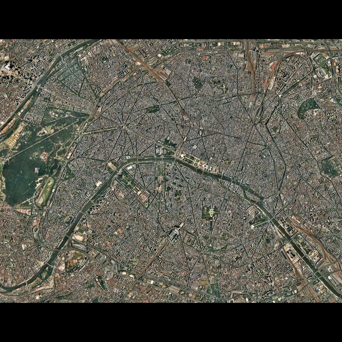 Térkép műholdas Párizs